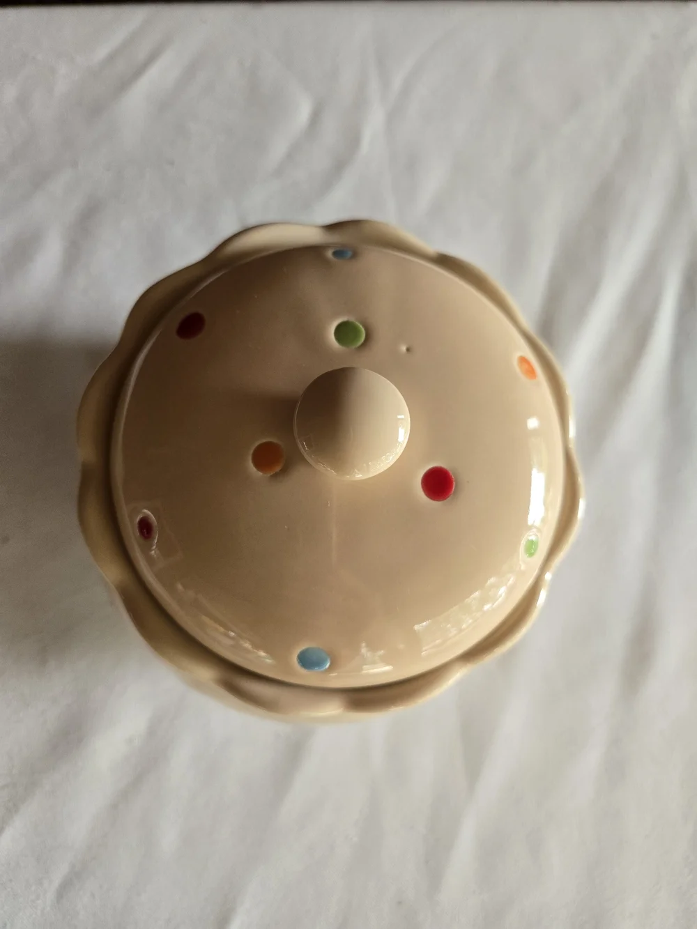 Polka Dot Ceramic 1.3qt Canister with Lid - Presentable Ovenware or Cookie Jar